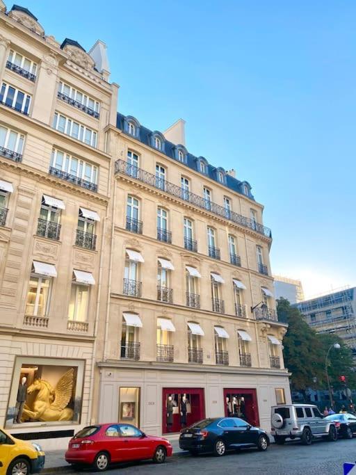Appartement Studio Champs Elysees ปารีส ภายนอก รูปภาพ